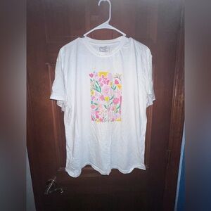 White Floral Graphic Women's Tee